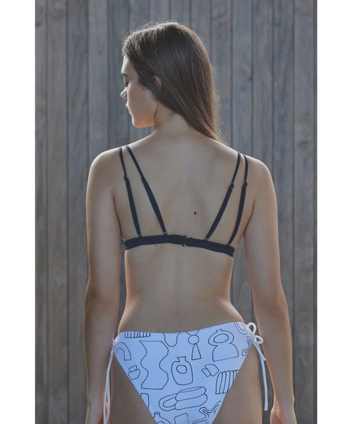 ALEXIA STAM（アリシアスタン）の「Bianca / トライアングルTOP（水着・レディース・グリーン系その他/ブルー系その他/ホワイト系その他/ピンク系その他・S/M/L）」の18枚目の写真