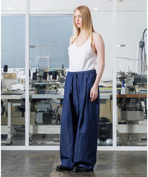 VOAAOV(ヴォアーブ)の「【VOAAOV】OPEN END COTTON x FRENCH LINEN DENIM Wide Easy Pants(デニムパンツ・メンズ・ネイビー・1/2/0)」の3枚目の写真