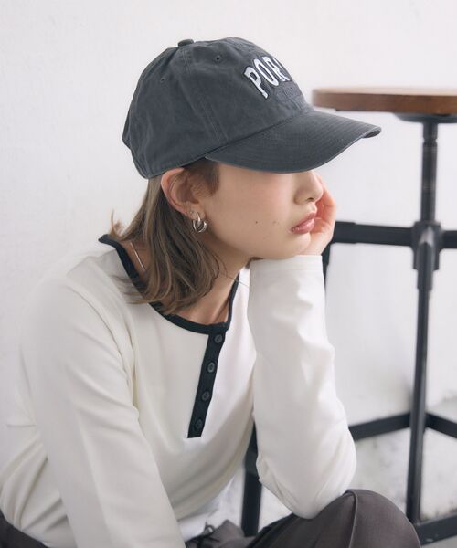 casita(RETRO GIRL)(カシータ)の「PORT刺繍キャップ(ハット・レディース・チャコールグレー/ブルー/アイボリー・ONE SIZE)」の2枚目の写真