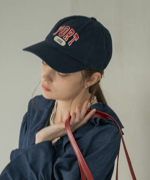 casita(RETRO GIRL)(カシータ)の「PORT刺繍キャップ(ハット・レディース・チャコールグレー/ブルー/アイボリー・ONE SIZE)」の3枚目の写真