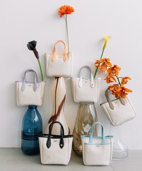 Beau're（ヴュレ）の「【BEAURE/ビュレ】キャンバス コーティング 2WAY ミニ トート（トートバッグ・レディース・ライトパープル/ブラック/シルバー/グレー/オレンジ・FREE）」の9枚目の写真