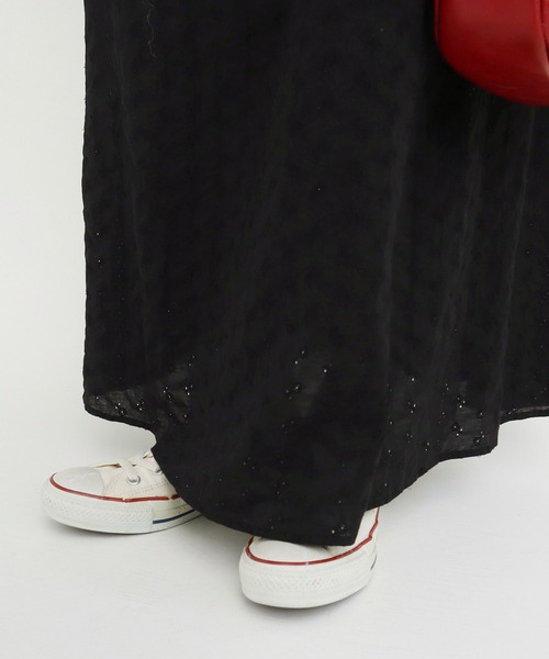 Dot＆Stripes CHILD WOMAN（ドットアンドストライプス　チャイルドウーマン）の「小花エンブロイダリーレース パフスリーブマキシワンピース（ワンピース・レディース・ブラック/オレンジ・FREE）」の19枚目の写真