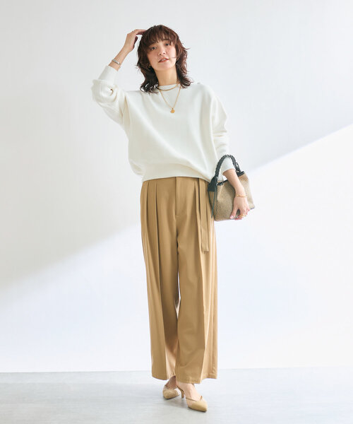 RIVE DROITE（リヴドロワ）の「【品よく履けるチノパン】ベルテッドワイドチノ（チノパンツ・レディース・ベージュ/ネイビー・36/38）」の7枚目の写真