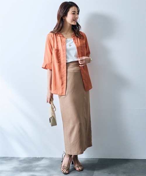 SMILE LAND(スマイルランド)の「ストライプ柄シアーシャツ<大きいサイズ有>【OtonaSMILE】(シャツ/ブラウス・レディース・テラコッタ/サックスブルー・4L/5L/LL/L/M/3L)」の6枚目の写真