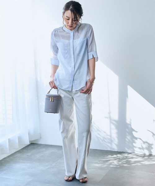 SMILE LAND(スマイルランド)の「ストライプ柄シアーシャツ<大きいサイズ有>【OtonaSMILE】(シャツ/ブラウス・レディース・テラコッタ/サックスブルー・4L/5L/LL/L/M/3L)」の12枚目の写真
