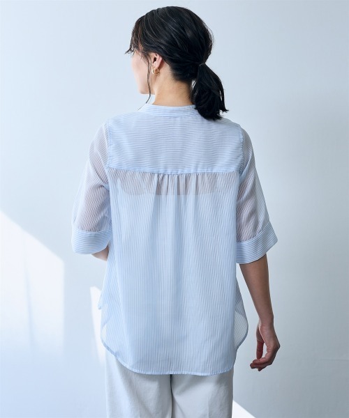 SMILE LAND(スマイルランド)の「ストライプ柄シアーシャツ<大きいサイズ有>【OtonaSMILE】(シャツ/ブラウス・レディース・テラコッタ/サックスブルー・4L/5L/LL/L/M/3L)」の18枚目の写真