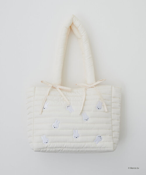 natural couture(ナチュラルクチュール)の「【miffyコラボ】刺繍キルティングBAG(ショルダーバッグ・レディース・アイボリー/モカ・FREE)」の6枚目の写真