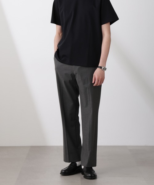 NANO universe(ナノユニバース)の「「N TROUSERS BASIC」トロピカルストレッチストレートパンツ(スラックス・メンズ・ダークネイビー/チャコール・L/M/S)」の2枚目の写真