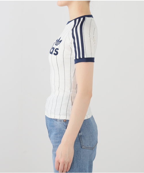 JOINT WORKS（ジョイントワークス）の「adidas / アディダス GRAPHIC CALI T（Tシャツ/カットソー・レディース・ホワイト/スカイブルー・SMALL）」の5枚目の写真