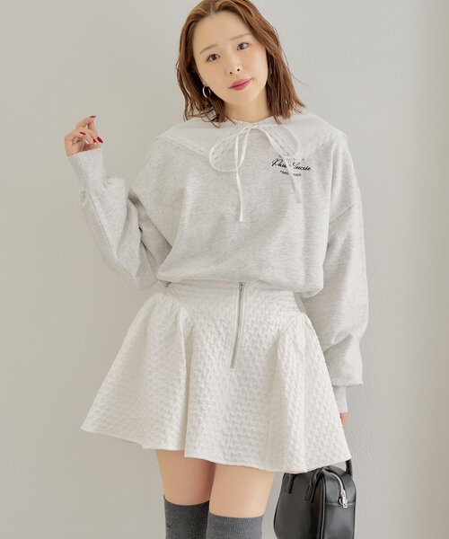 Chico(チコ)の「【SALON by Chico】ジャガードフレアスカート(スカート・レディース・ホワイト/ネイビー・FREE)」の4枚目の写真