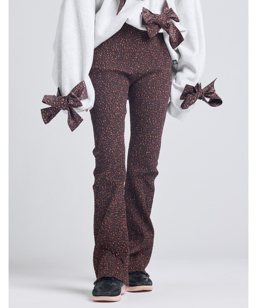 Little sunny bite(リトルサニーバイト)の「leopard shirring pants(その他パンツ・レディース・ブルー/アイボリー/ブラウン・SMALL/MEDIUM)」の3枚目の写真