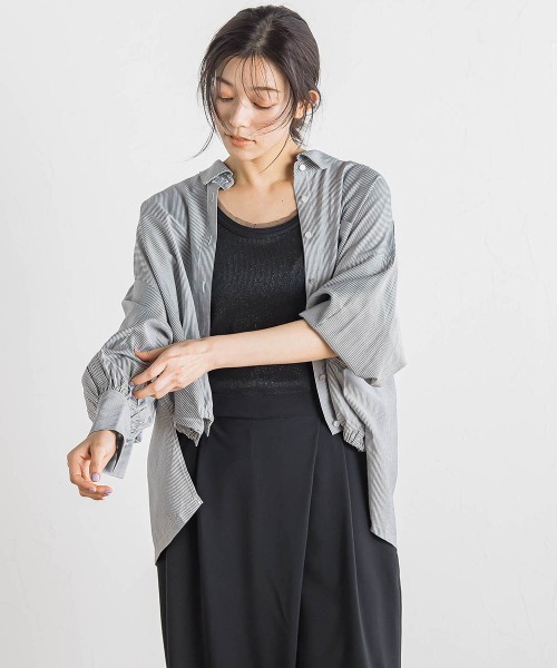 Droite lautreamont(ドロワットロートレアモン)の「【WEB限定】ストライプショートシャツ≪洗濯機で洗える≫(シャツ/ブラウス・レディース・オフホワイト/ピンク/ライトグレー・M)」の14枚目の写真