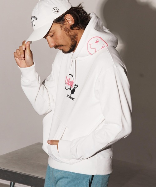 seventy seven(セブンティセブン)の「mpa3774-middle onz sweat P-O hoodie (77rabbit) パーカー(パーカー・メンズ・ネイビー/ホワイト/ブラック・S/M/L/XL)」の4枚目の写真