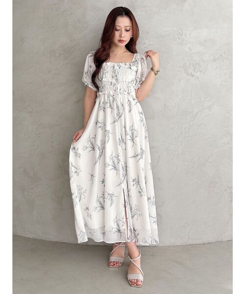 MERCURYDUO（マーキュリーデュオ）の「ボタニカルフラワー2WAYシャーリングワンピース（ワンピース・レディース・オフホワイト/グレー/アイボリー・SMALL/MEDIUM）」の5枚目の写真