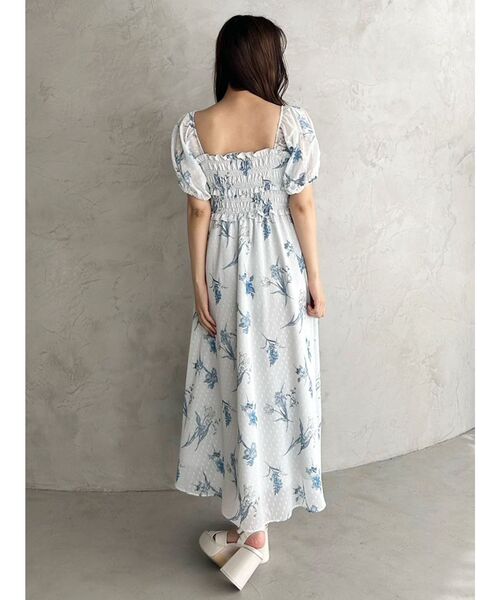 MERCURYDUO（マーキュリーデュオ）の「ボタニカルフラワー2WAYシャーリングワンピース（ワンピース・レディース・オフホワイト/グレー/アイボリー・SMALL/MEDIUM）」の9枚目の写真