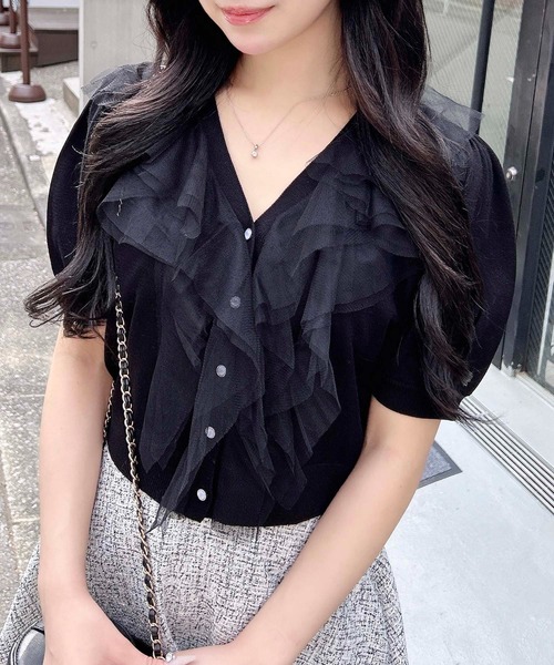 INGNI（イング）の「チュールフリル半袖ニットカーディガン（カーディガン/ボレロ・レディース・ピンク/オフホワイト/ブラック/サックスブルー・M）」の3枚目の写真