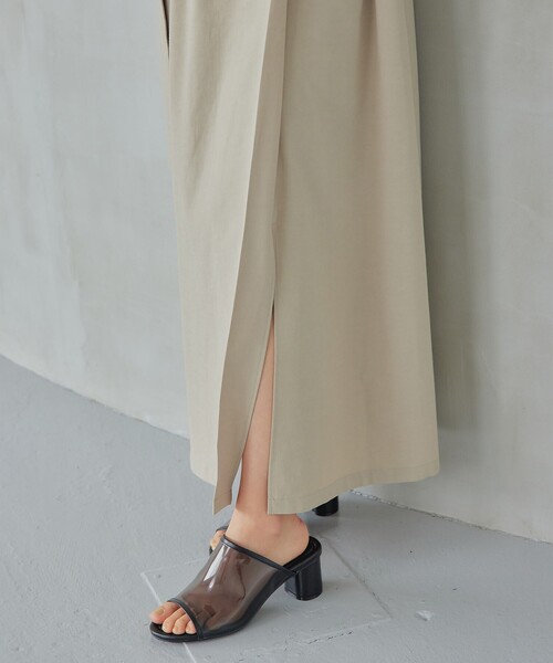 EMMEL REFINES（エメルリファインズ）の「＜EMMEL REFINES＞EM ベルテッド フィット＆フレア ワンピース（ワンピース・レディース・ベージュ/ブラック・M/S）」の9枚目の写真