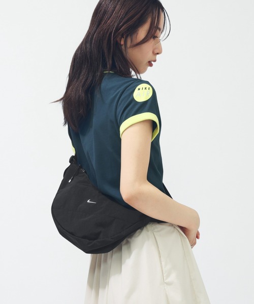 NIKE(ナイキ)の「ナイキ NIKE ナイキ NSW クラブ MOTO RGR S/S Tシャツ(Tシャツ/カットソー・レディース・ホワイト/ブラック/ネイビー・S/M/L)」の17枚目の写真