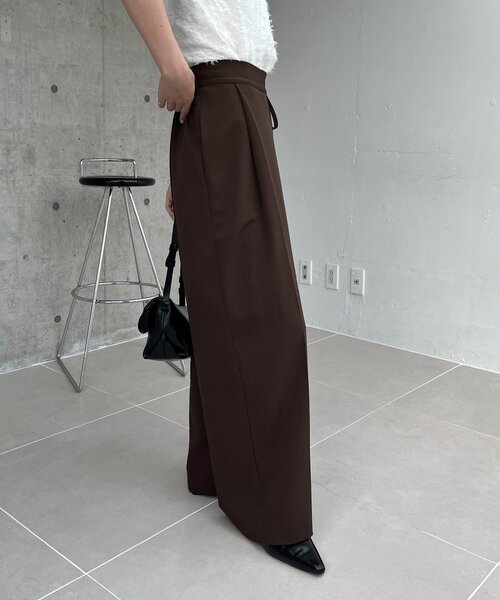 CAPRICIEUX LE'MAGE(カプリシューレマージュ)の「ラップリボンパンツ(その他パンツ・レディース・ベージュ/ブラック/ホワイト系その他/ブラウン・38/36/PS)」の12枚目の写真