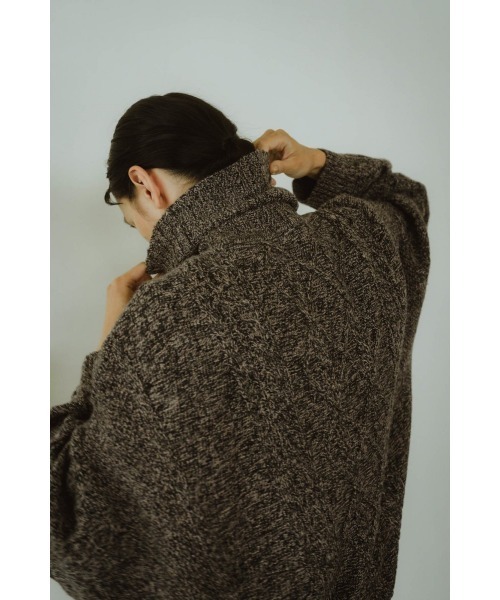 Knuth Marf（クヌースマーフ）の「dolman sleeve turtleneck（ニット/セーター・メンズ・ブルー/ブラック・FREE）」の4枚目の写真