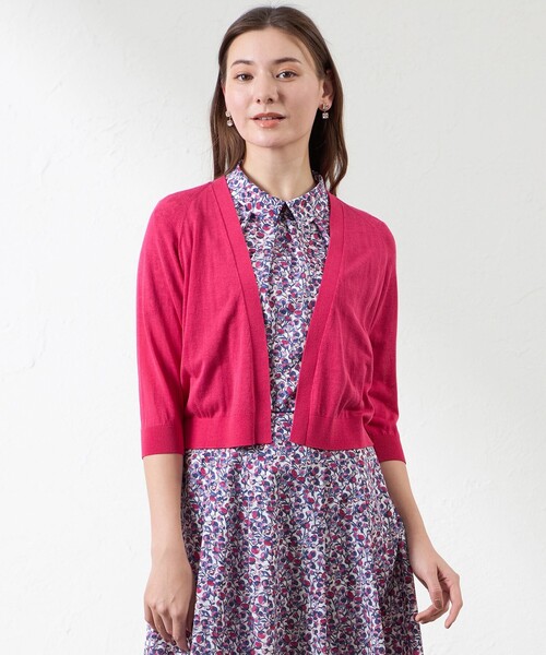 amaca（アマカ）の「シャイニーコットン混ボレロ（カーディガン/ボレロ・レディース・ネイビー/ピンク系その他2/グリーン系その他/オフホワイト・38）」の4枚目の写真