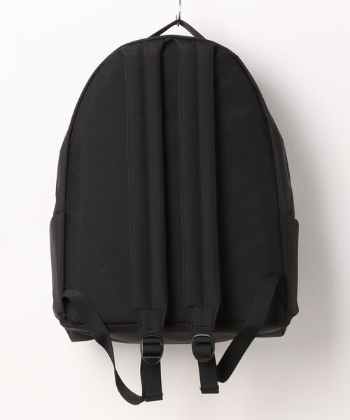 Manhattan Portage(マンハッタンポーテージ)の「BIG APPLE BACKPACK(XL) 300P CORDURA ECO SHEEN VOL.2(バックパック/リュック・レディース・ブラック・MEDIUM)」の15枚目の写真