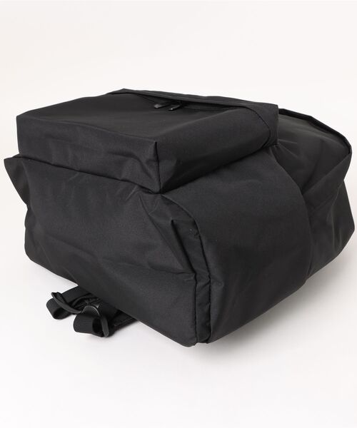 Manhattan Portage(マンハッタンポーテージ)の「BIG APPLE BACKPACK(XL) 300P CORDURA ECO SHEEN VOL.2(バックパック/リュック・レディース・ブラック・MEDIUM)」の16枚目の写真