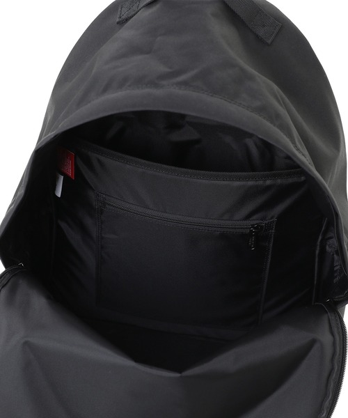 Manhattan Portage(マンハッタンポーテージ)の「BIG APPLE BACKPACK(XL) 300P CORDURA ECO SHEEN VOL.2(バックパック/リュック・レディース・ブラック・MEDIUM)」の12枚目の写真