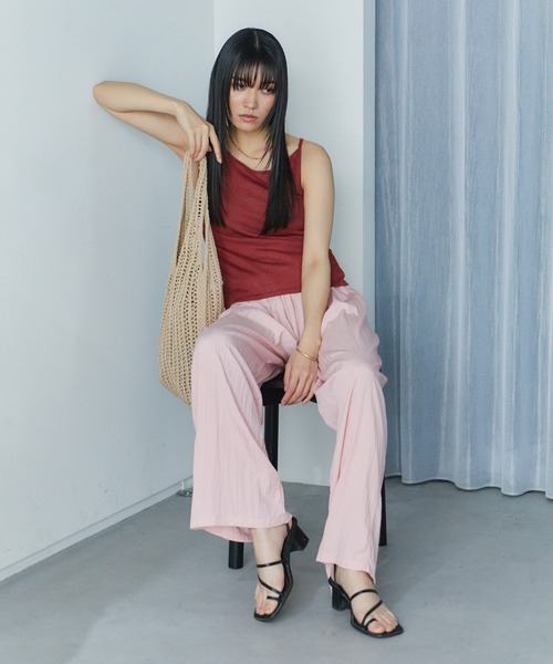 LIENCOEUR(リアンクール)の「ホールドラウンドネックキャミ(キャミソール・レディース・ライトイエロー/ピンク/レッド/ホワイト/ブラック・FREE)」の22枚目の写真