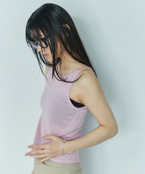 LIENCOEUR(リアンクール)の「ホールドラウンドネックキャミ(キャミソール・レディース・ライトイエロー/ピンク/レッド/ホワイト/ブラック・FREE)」の6枚目の写真