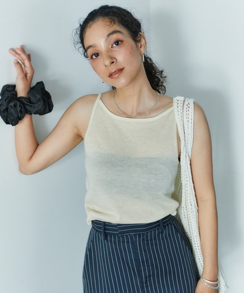 LIENCOEUR(リアンクール)の「ホールドラウンドネックキャミ(キャミソール・レディース・ライトイエロー/ピンク/レッド/ホワイト/ブラック・FREE)」の13枚目の写真