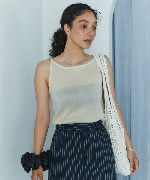 LIENCOEUR(リアンクール)の「ホールドラウンドネックキャミ(キャミソール・レディース・ライトイエロー/ピンク/レッド/ホワイト/ブラック・FREE)」の12枚目の写真