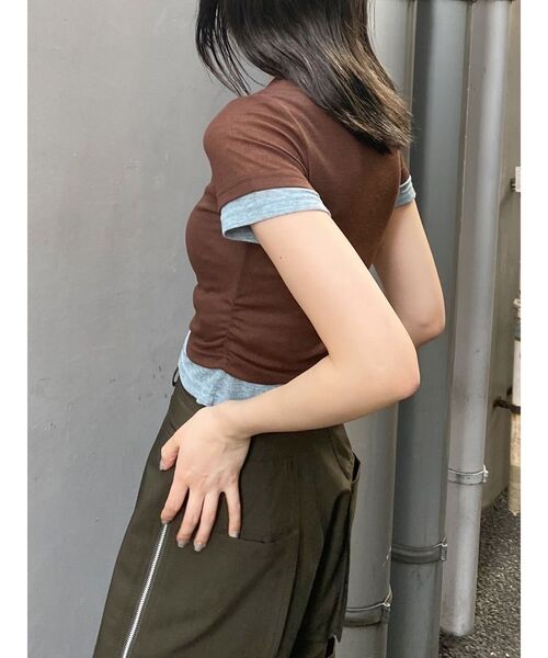 MURUA（ムルーア）の「ヘンリーネックレイヤードトップス（Tシャツ/カットソー・レディース・グレー/ブラック/ブラウン・FREE）」の17枚目の写真