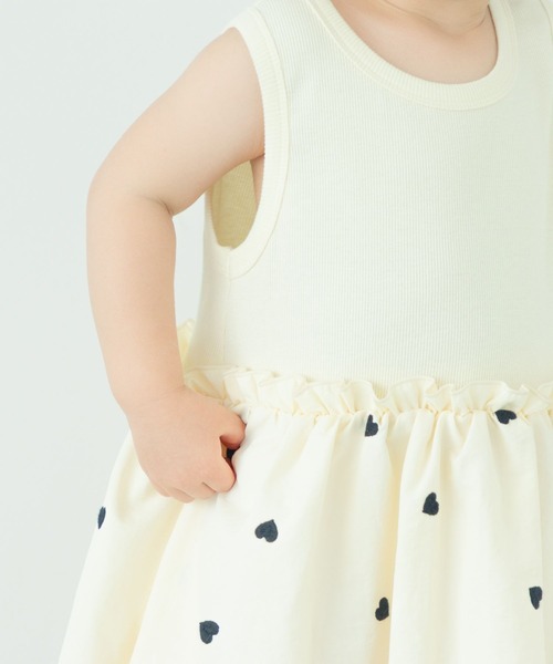LOWRYS FARM（ローリーズファーム）の「ドッキングノースリーブワンピース　451919（ワンピース・キッズ・アイボリー/ブラック/ブラック系その他・150cm/140cm/130cm/110cm/120cm）」の10枚目の写真