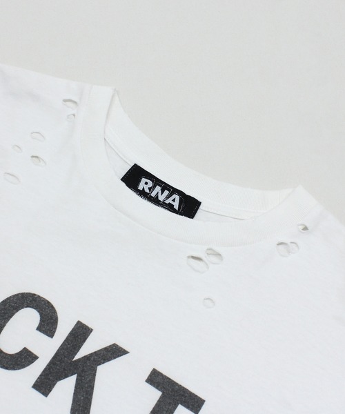 RNA（アールエヌエー）の「M2523 ダメージルーズＴ（Tシャツ/カットソー・レディース・ホワイト/スミクロ/レッド・MEDIUM）」の7枚目の写真