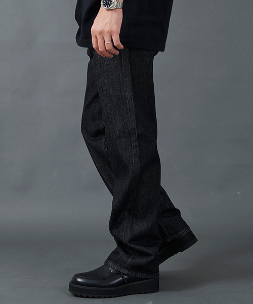 CavariA（キャバリア）の「フロントヨークデザインデニム（デニムパンツ・メンズ・インディゴブルー/ブラック・マルチサイズ）」の4枚目の写真