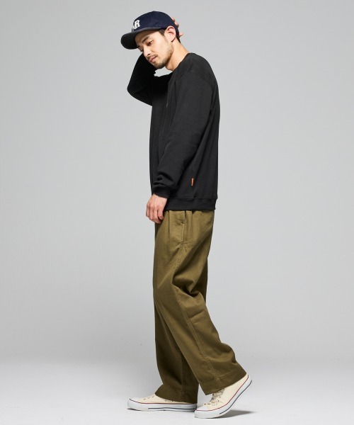 KRIFF MAYER（クリフメイヤー）の「【ストレッチ】もちのび刺繍ロンT（Tシャツ/カットソー・メンズ・ダークブルー/ダークブラウン/カラフル/レッド/グレー/ナチュラル/ブラック・X-LARGE/LARGE/MEDIUM）」の21枚目の写真