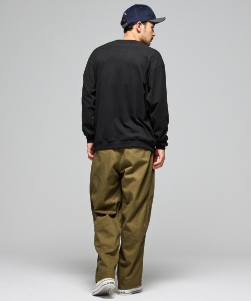 KRIFF MAYER（クリフメイヤー）の「【ストレッチ】もちのび刺繍ロンT（Tシャツ/カットソー・メンズ・ダークブルー/ダークブラウン/カラフル/レッド/グレー/ナチュラル/ブラック・X-LARGE/LARGE/MEDIUM）」の22枚目の写真