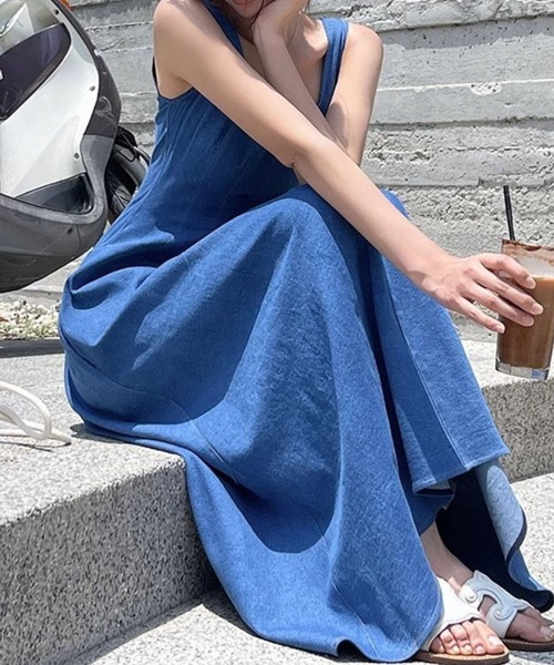 デニム ロング ワンピース ノースリーブ スクエアネック ｽｸｴｱﾈｯｸﾉｰｽﾘｰﾌﾞﾃﾞﾆﾑﾌﾚｱﾛﾝｸﾞﾜﾝﾋﾟｰｽ（ワンピース）｜SPIGA