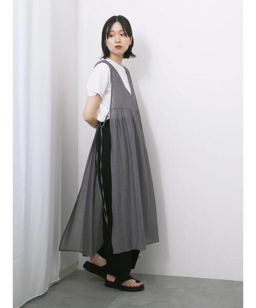 Samansa Mos2 blue(サマンサモスモスブルー)の「◎前後2wayサイドスリットワンピース(ワンピース・レディース・キナリ/ブラック/グレー・F)」の11枚目の写真