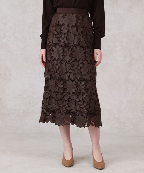 レザーフラワーエンブロイダリー スカート（スカート）｜ANAYI（アナイ