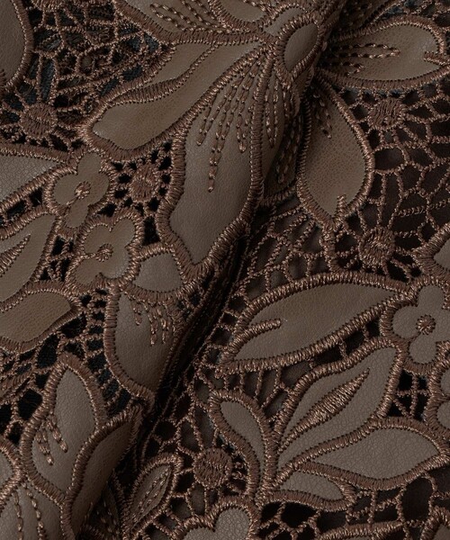 セール】レザーフラワーエンブロイダリー スカート（スカート）｜ANAYI