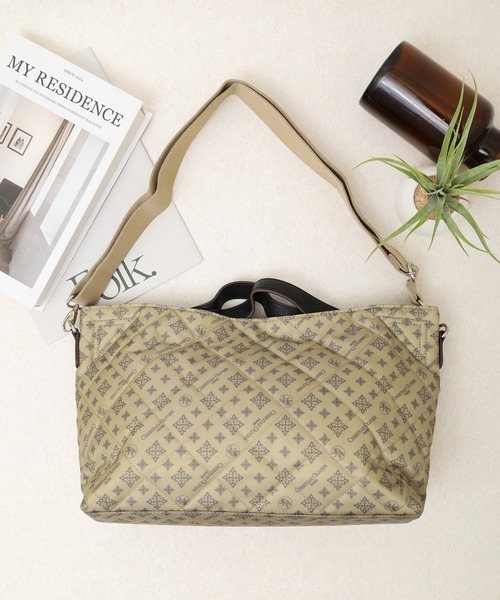 christian olivier（クリスチャンオリビエ）の「CHRISTIAN OLIVIER ダイヤモンドキルティング ２WAYショルダーバッグ（ショルダーバッグ・レディース・アイボリー/ブルーグリーン/ブラック×ブラック/チャコール/カーキ系・M）」の4枚目の写真