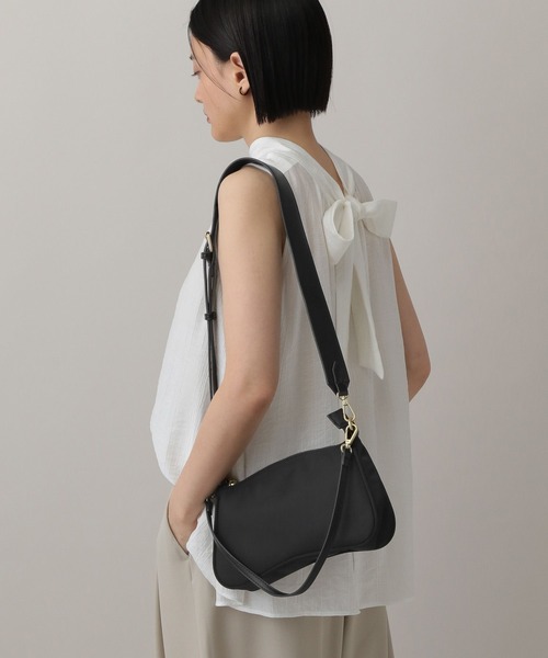 A part by（アパートバイ）の「ナイロン2WAYバッグ（ショルダーバッグ・レディース・レッド/キャメル/ブラック・FREE）」の7枚目の写真