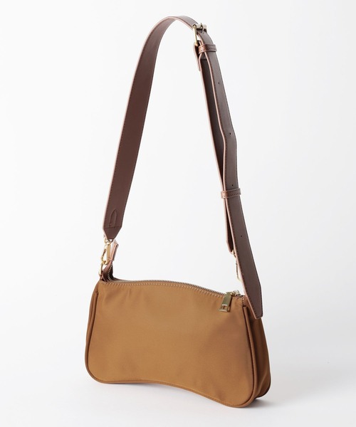 A part by（アパートバイ）の「ナイロン2WAYバッグ（ショルダーバッグ・レディース・レッド/キャメル/ブラック・FREE）」の20枚目の写真