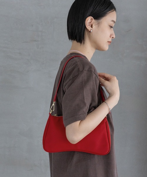 A part by（アパートバイ）の「ナイロン2WAYバッグ（ショルダーバッグ・レディース・レッド/キャメル/ブラック・FREE）」の12枚目の写真