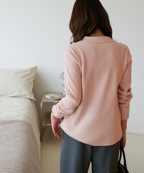 DISCOAT（ディスコート）の「モチモチリブ衿付前ボタンプルオーバー《WEB限定カラーあり》（ニット/セーター・レディース・ネイビー/ピンク/レッド/グレー/チャコールグレー/アイボリー/ブラック・FREE）」の14枚目の写真