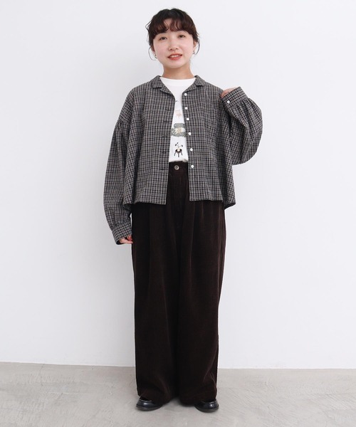 l'atelier du savon（アトリエドサボン）の「●イス生活　刺繍Tシャツ（Tシャツ/カットソー・レディース・オフホワイト/ホワイト・FREE）」の20枚目の写真