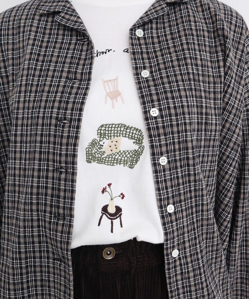 l'atelier du savon（アトリエドサボン）の「●イス生活　刺繍Tシャツ（Tシャツ/カットソー・レディース・オフホワイト/ホワイト・FREE）」の18枚目の写真