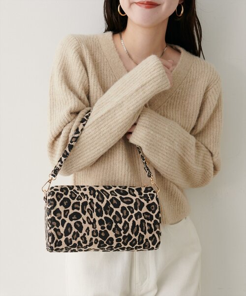 natural couture（ナチュラルクチュール）の「スエードミニバッグ（ショルダーバッグ・レディース・イエロー/その他1/ダークブラウン/レッド・FREE）」の9枚目の写真